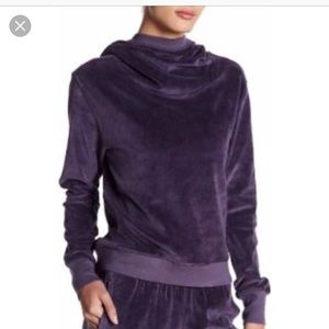 Z by Zella Feelin’ Fine Velour Hoodie